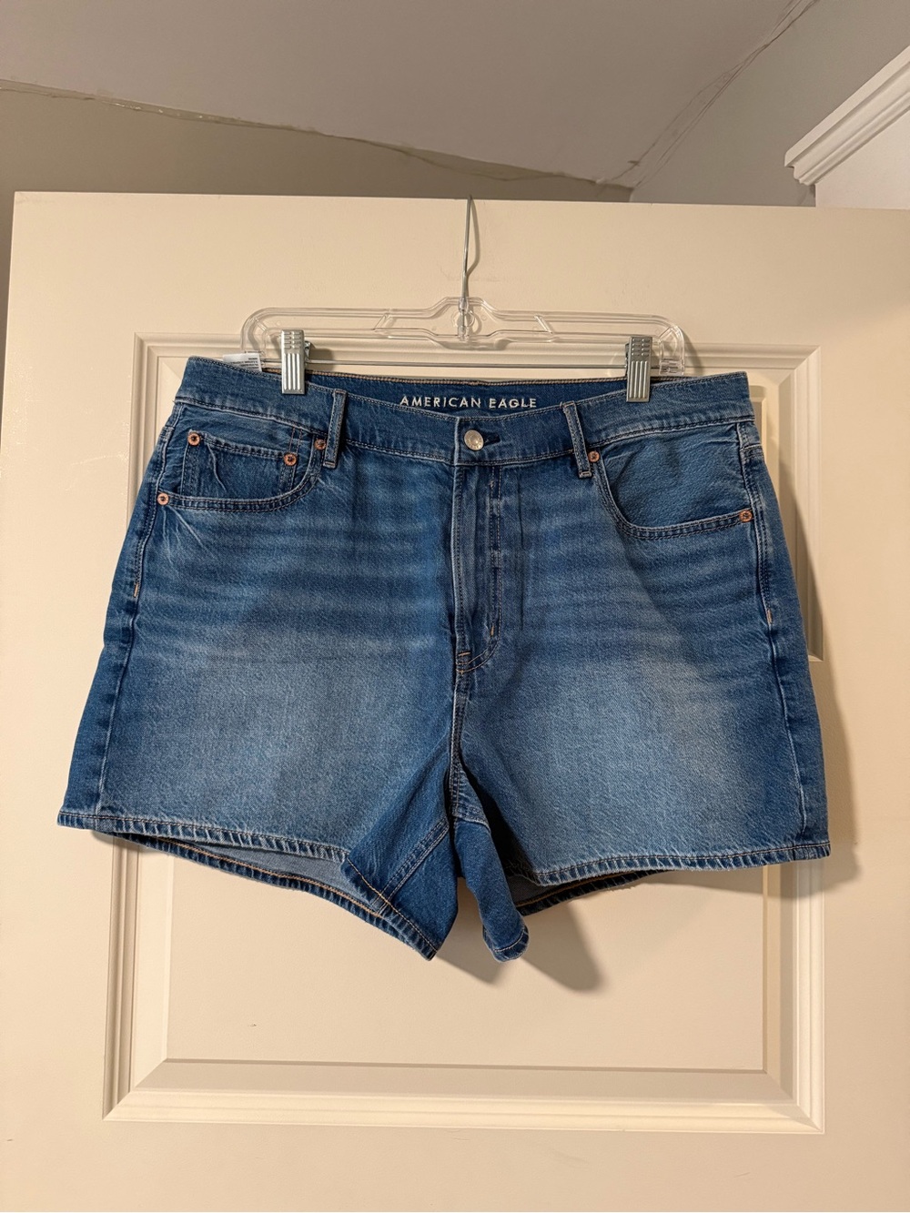 American eagle relaxed short